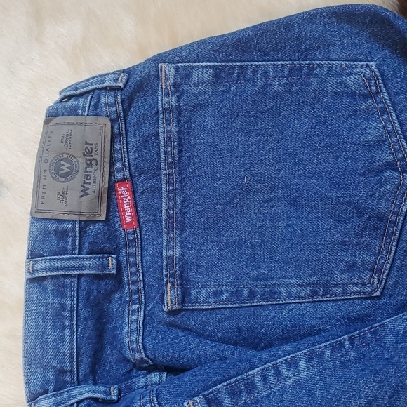 WRANGLERS - Picture 2 of 4